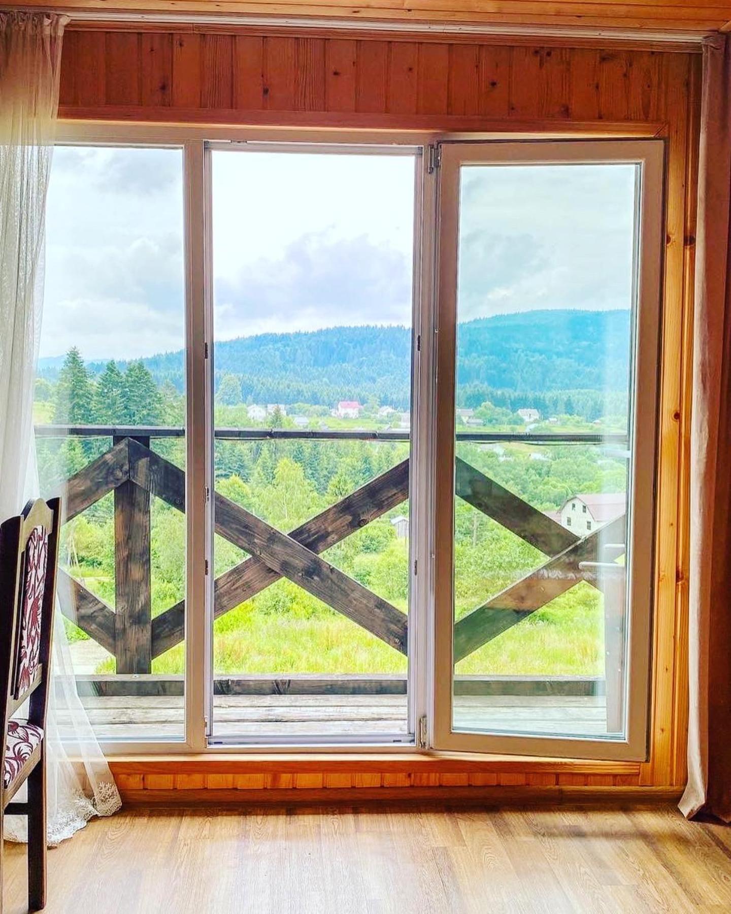 Belvedere-Karpaty-Panorama Skhidnytsia Buitenkant foto